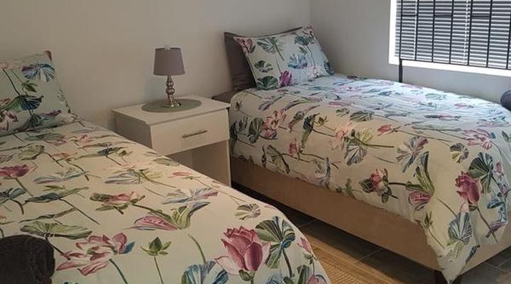 Mountain Breeze Log Cabins