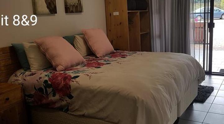 Mountain Breeze Log Cabins