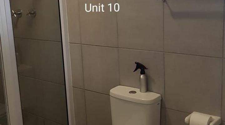 Mountain Breeze Log Cabins