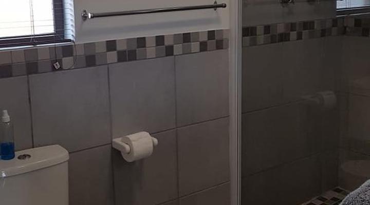 Mountain Breeze Log Cabins