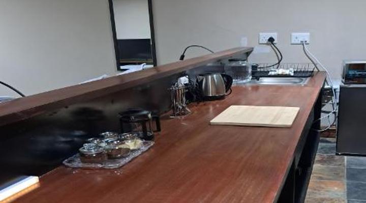 The Nugget Guest Lodge