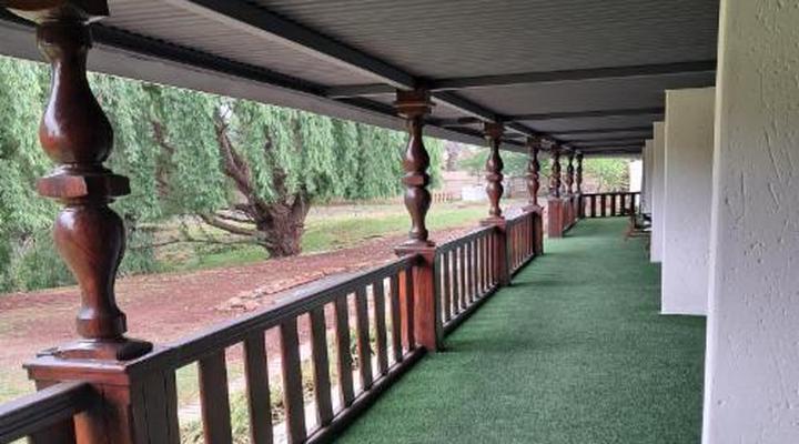 The Nugget Guest Lodge