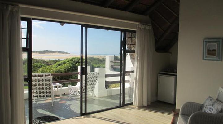 i-Lollo Lodge, River-front Accomodation