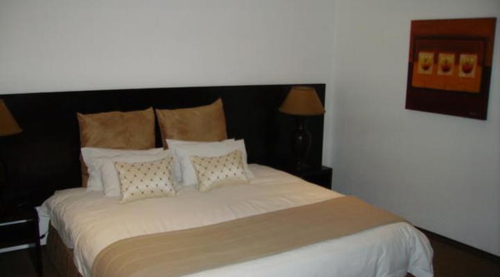 Waterfront Country Lodge and Spa