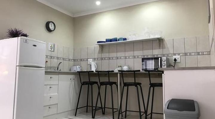 Bay Breeze Accommodation