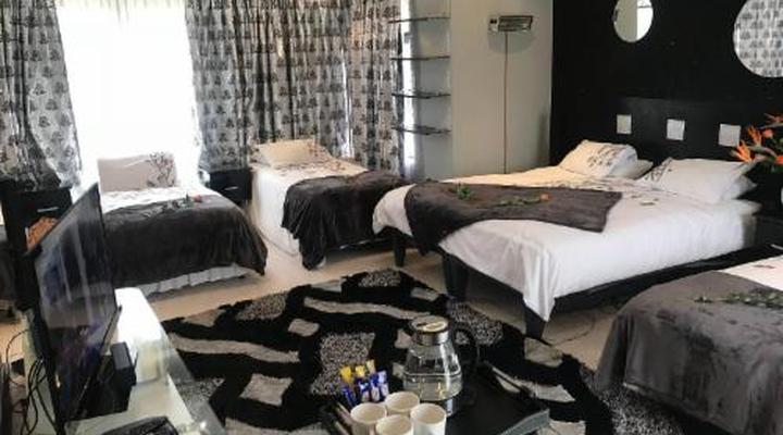 Africa Paradise - OR Tambo Airport Boutique Hotel