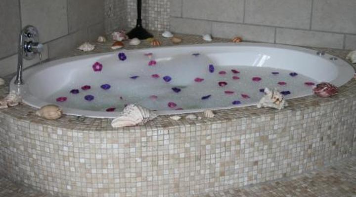 Africa Paradise - OR Tambo Airport Boutique Hotel