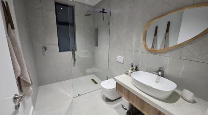 Yzer Heights Relaxed Luxury Stay