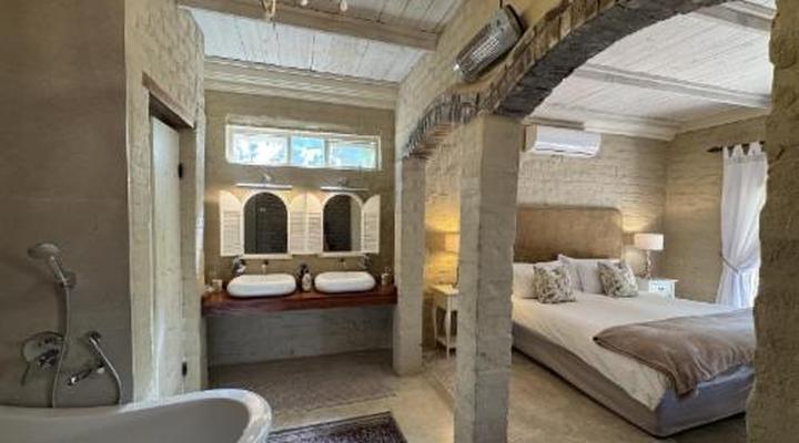 Hartland Country House