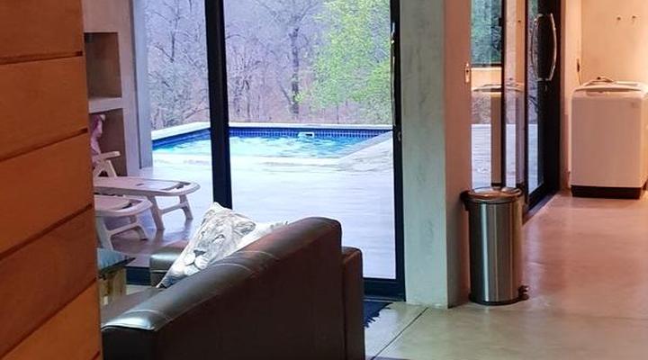 Lionsview Private Lodge