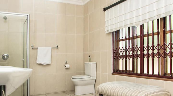 Middle Street Manor B&B