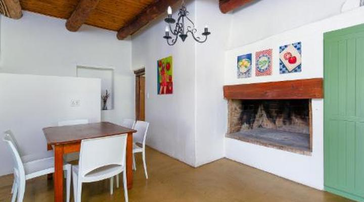 Oewerzicht Tented River Lodge & Farm Cottages