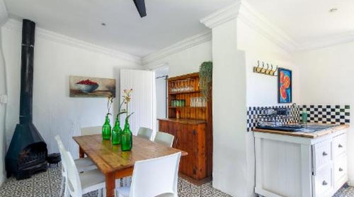 Oewerzicht Tented River Lodge & Farm Cottages