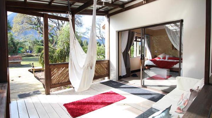 Tube 'n Axe Backpackers Lodge