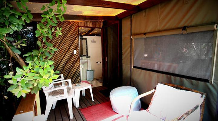 Tube 'n Axe Backpackers Lodge