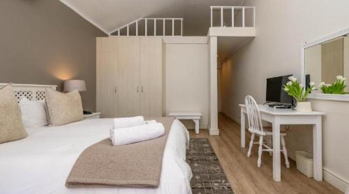 First Avenue Guesthouse