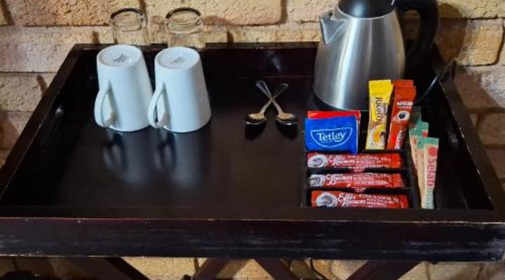 Airport Bird & Game Lodge