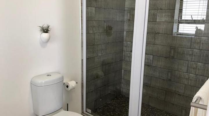 Karee Manor Guesthouse