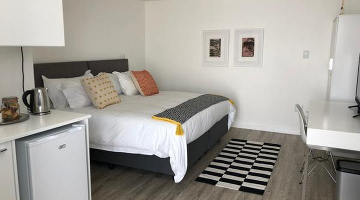 Karee Manor Guesthouse