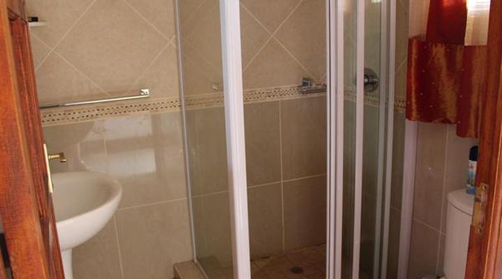 Mont Paradiso Guesthouse