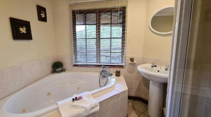 Otters Den Self-catering Cottages