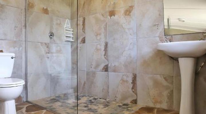 Kei Mouth Guest Lodge