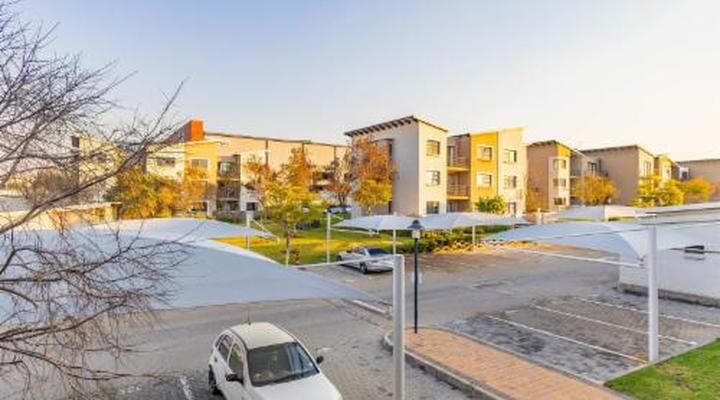 Hayloft Hideaway - Dainfern Paddocks