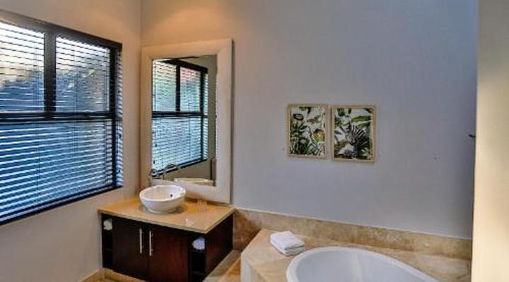 7 Lemonwood At Zimbali Luxury Villa