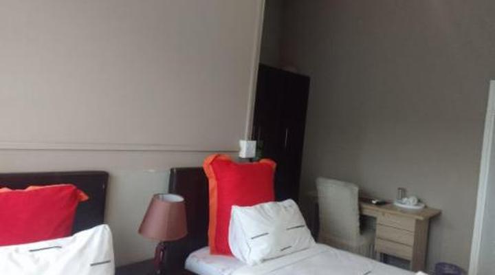 Ntoliwa Bed & Breakfast