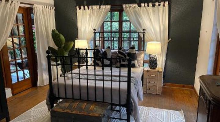 Sandton Farmhouse Executive B&B