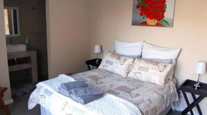 Dennecres 4 Guest House