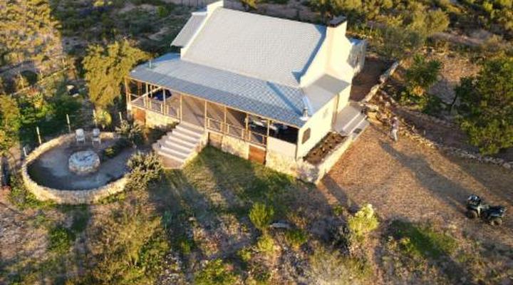 Breathe Lodge & Cottage