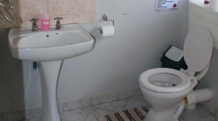 Makoppas Nest River Lodge