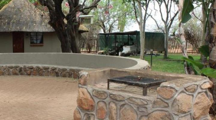 Makoppas Nest River Lodge