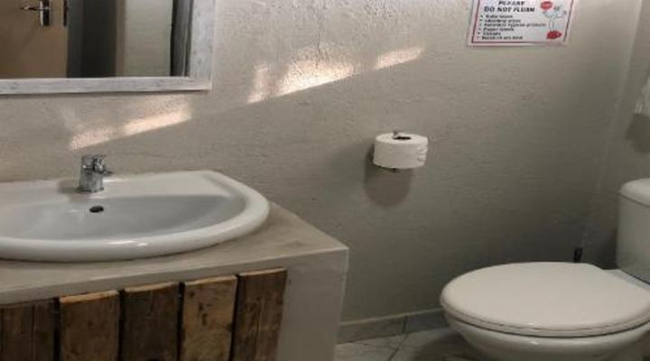 Makoppas Nest River Lodge