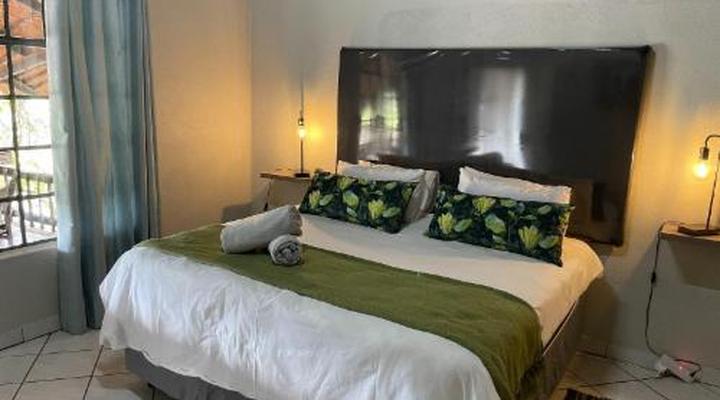 Makoppas Nest River Lodge