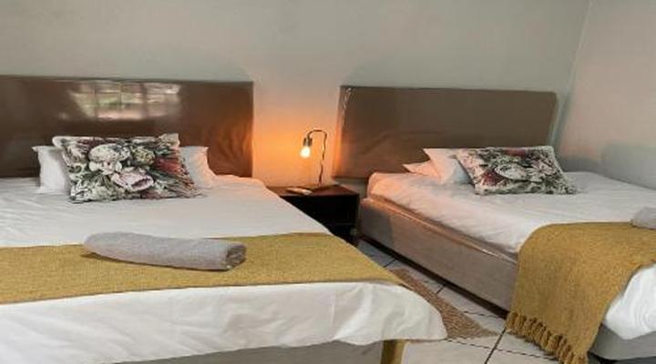 Makoppas Nest River Lodge