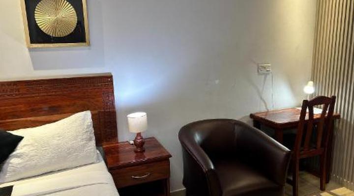 Gunhill Avenue Guesthouse