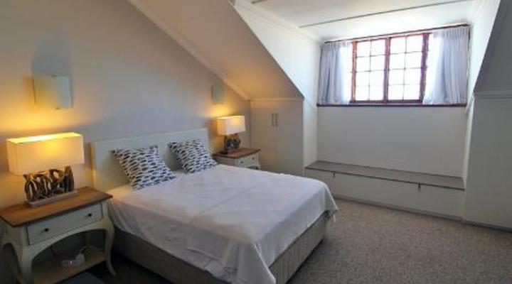 Santos Beach Pavilion - Flat B