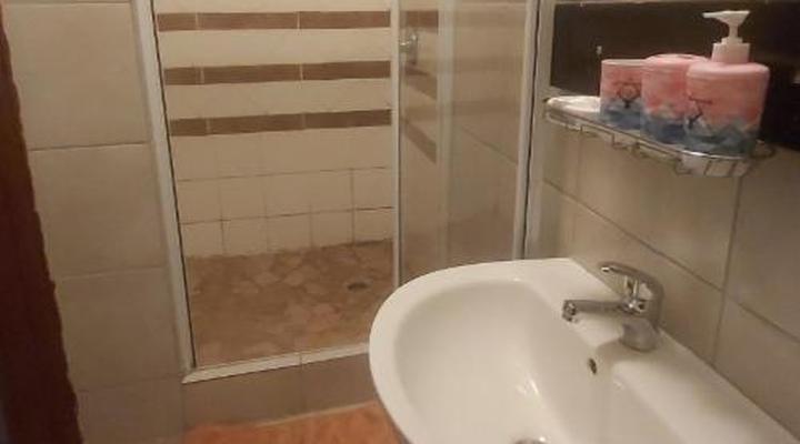 Lalamnandzi1 Guesthouse