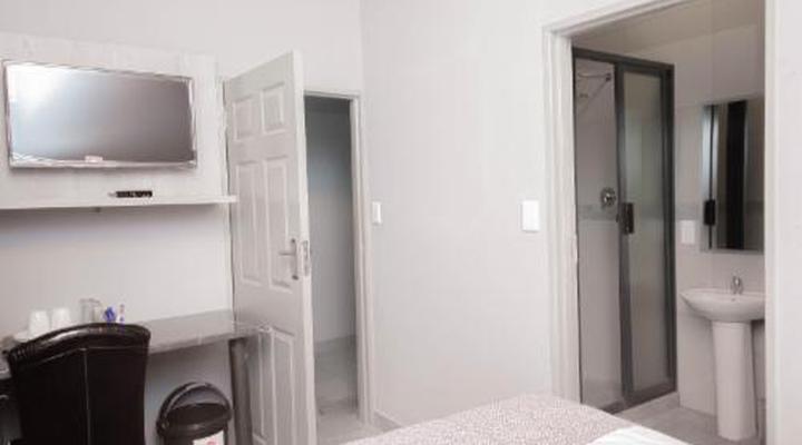 President Guest Lodge