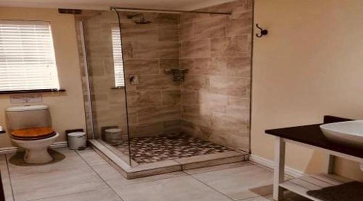 Adrenalin Addo Manor House