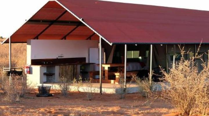 Kalahari Anib Lodge Camping2Go