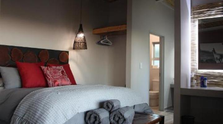 Mountain Peak Game Lodge