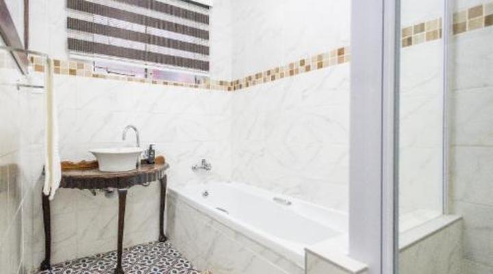 Safi Self Catering Suites