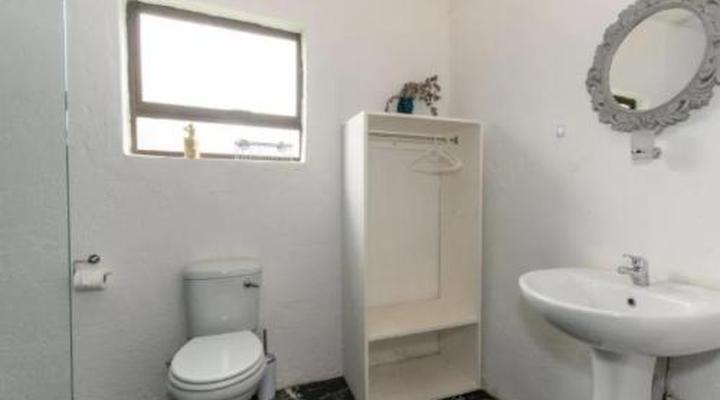 Woodpeckers Guest House