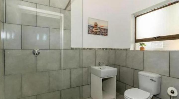 Woodpeckers Guest House