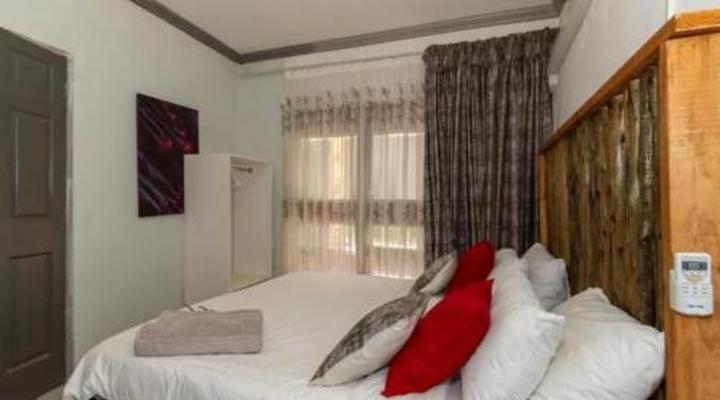 Woodpeckers Guest House