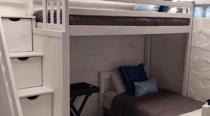 11 Mountain Stream Hot Tub Accommodation