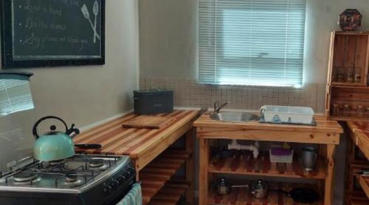 11 Mountain Stream Hot Tub Accommodation